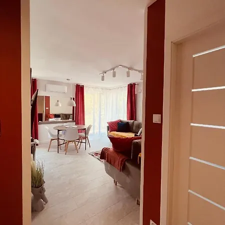 Sunset Apartament 科沃布热格