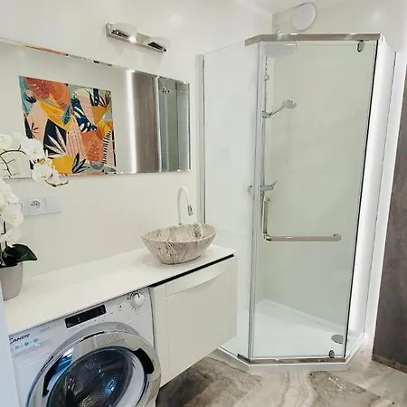 Sunset Apartament * 科沃布热格